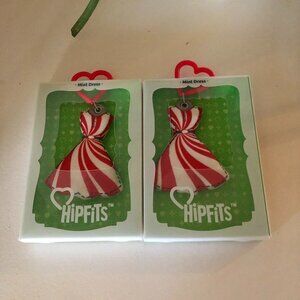 HIPFITS SET OF 2 BACKPACK HANGER/KEYCHAIN "MINT DRESS" PERFECT STOCKING STUFFER